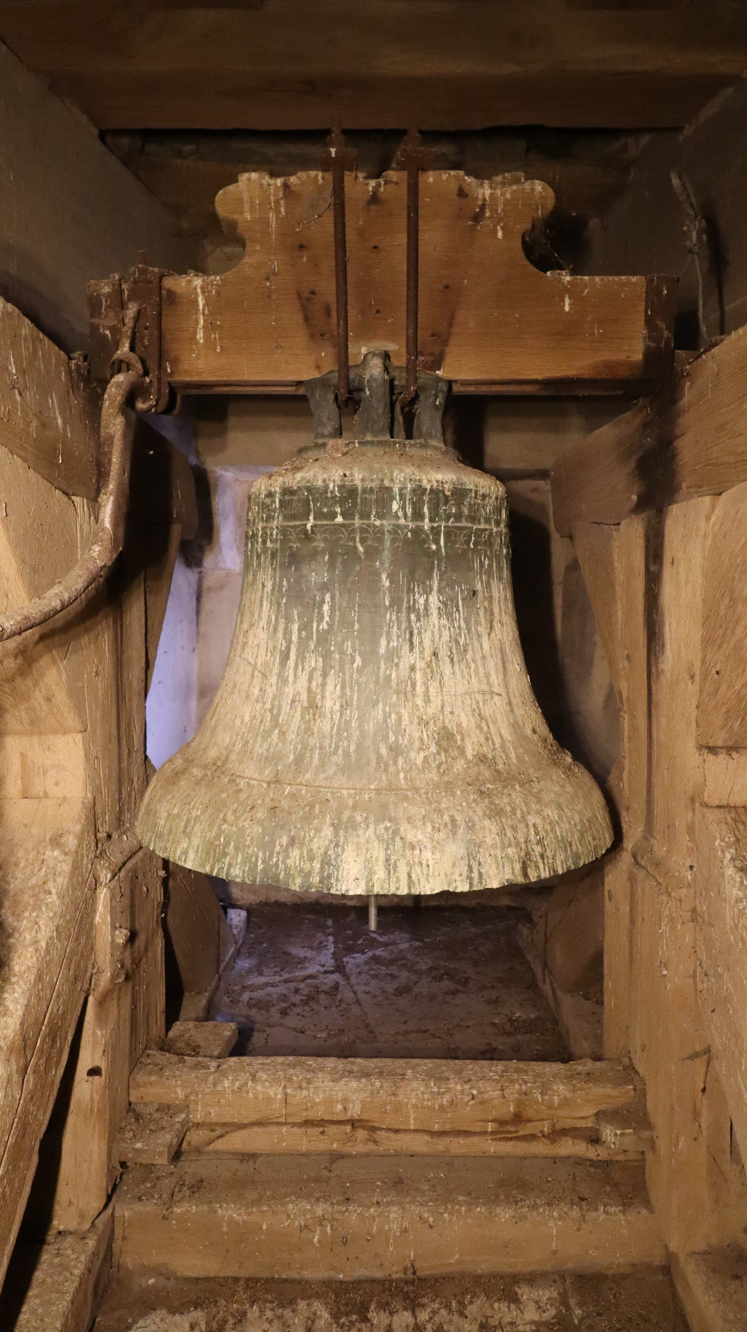 Schloss Schwarzenberg, Schwarzer Turm, Zweitälteste Glocke der Stadt, um 1600 (Foto: Ben Schröder)